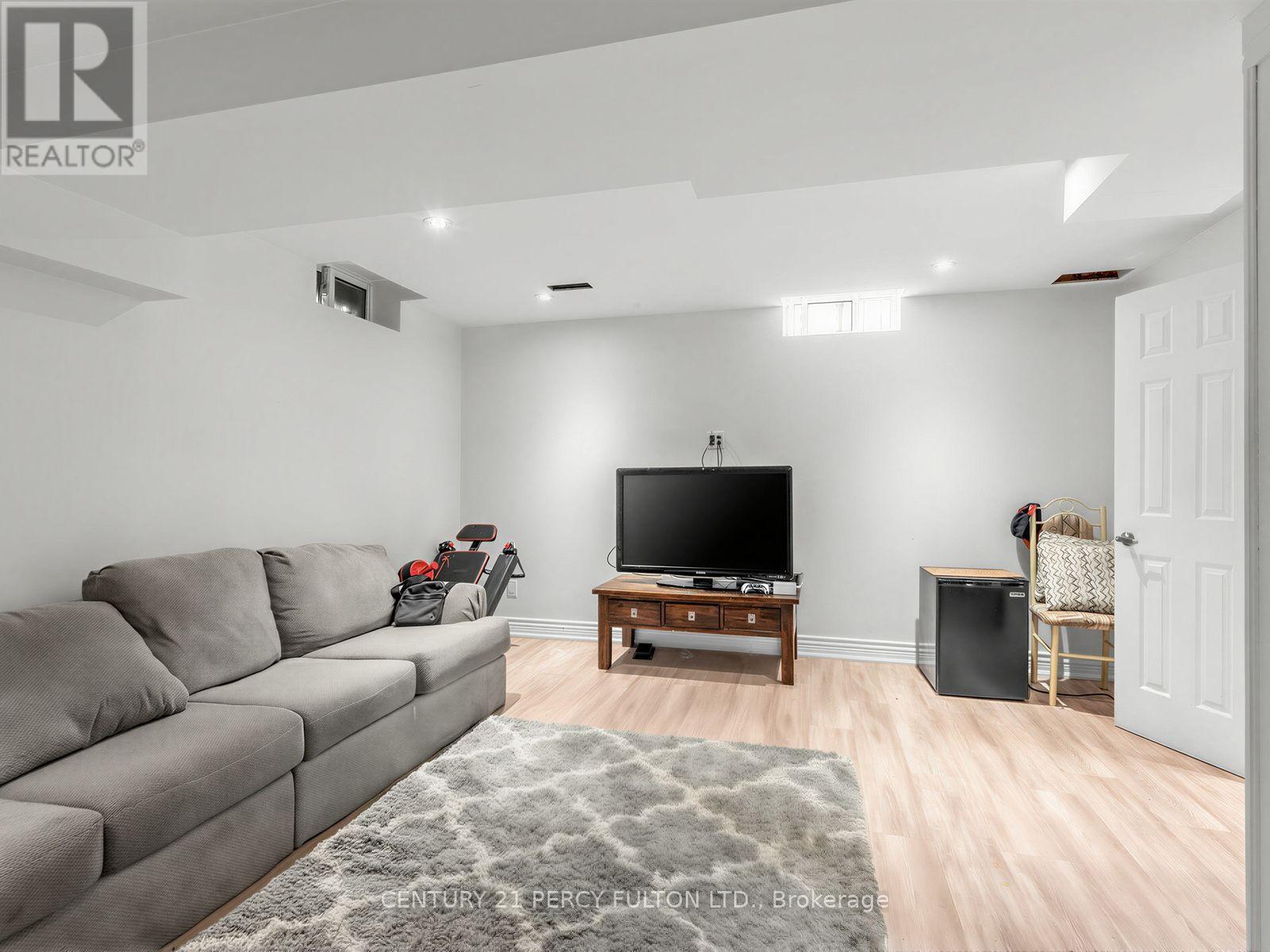 388 Handley Crescent, Newmarket (Central Newmarket), Ontario  L3Y 4T4 - Photo 29 - N13628522