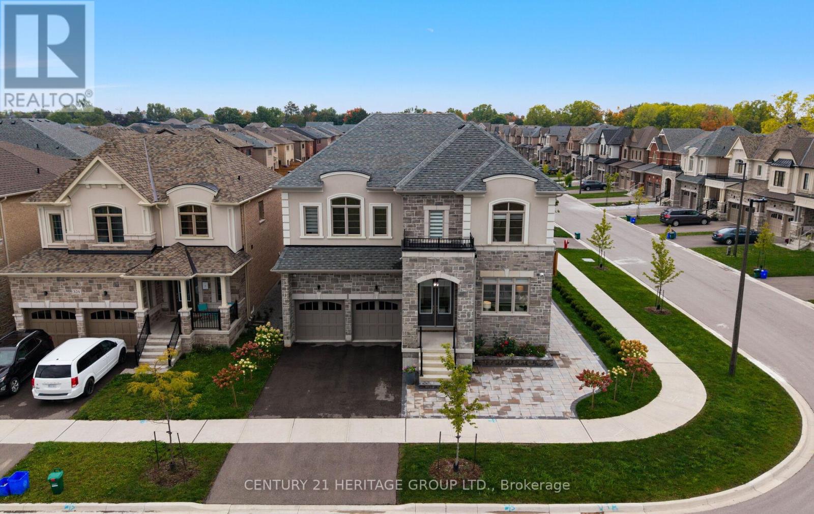 319 DANNY WHEELER BOULEVARD, Georgina, Ontario