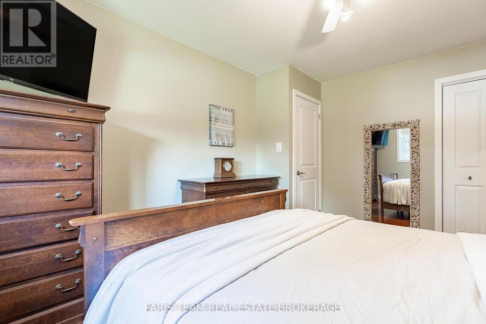 1041 Lebanon Drive, Innisfil, Ontario  L9S 2B7 - Photo 18 - N13628612