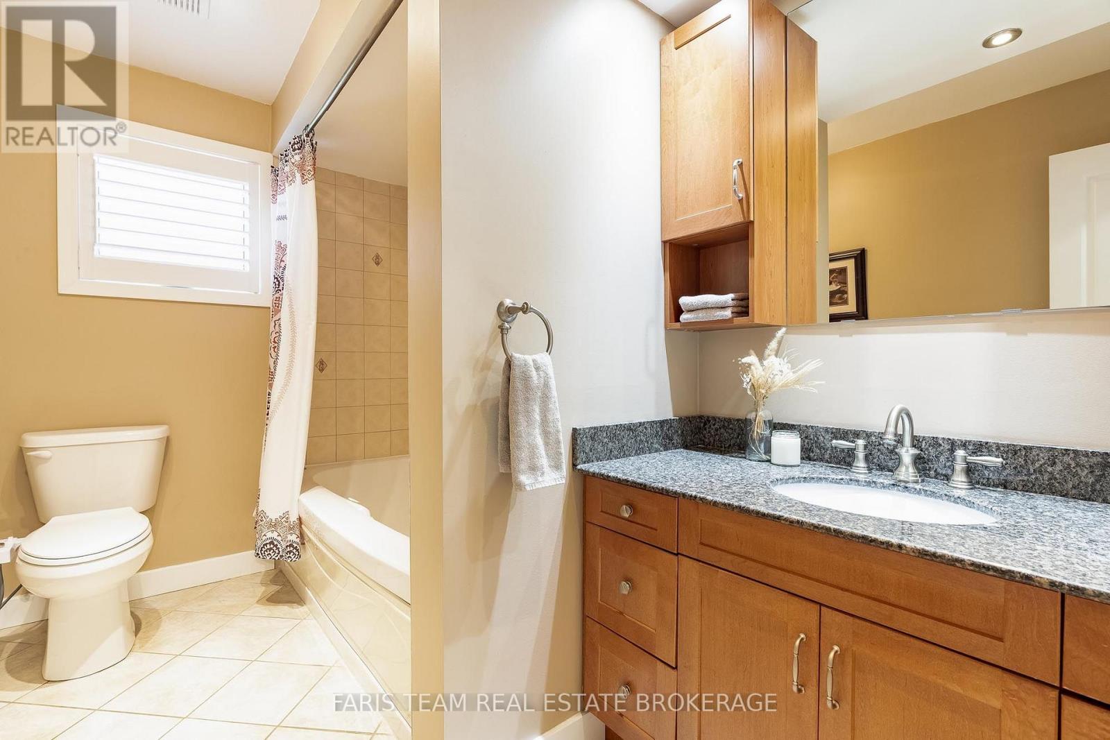 1041 Lebanon Drive, Innisfil, Ontario  L9S 2B7 - Photo 21 - N13628612