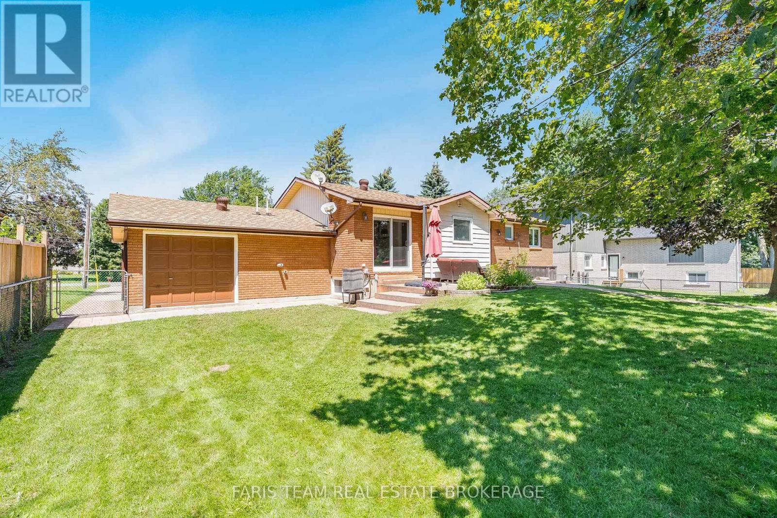 1041 Lebanon Drive, Innisfil, Ontario  L9S 2B7 - Photo 32 - N13628612