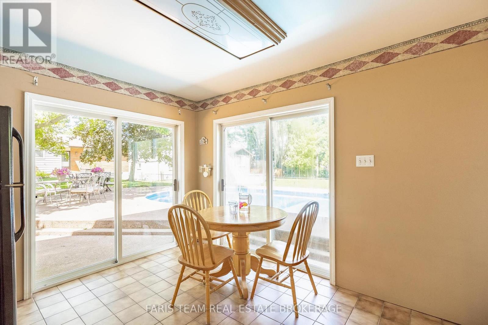 1041 Lebanon Drive, Innisfil, Ontario  L9S 2B7 - Photo 38 - N13628612