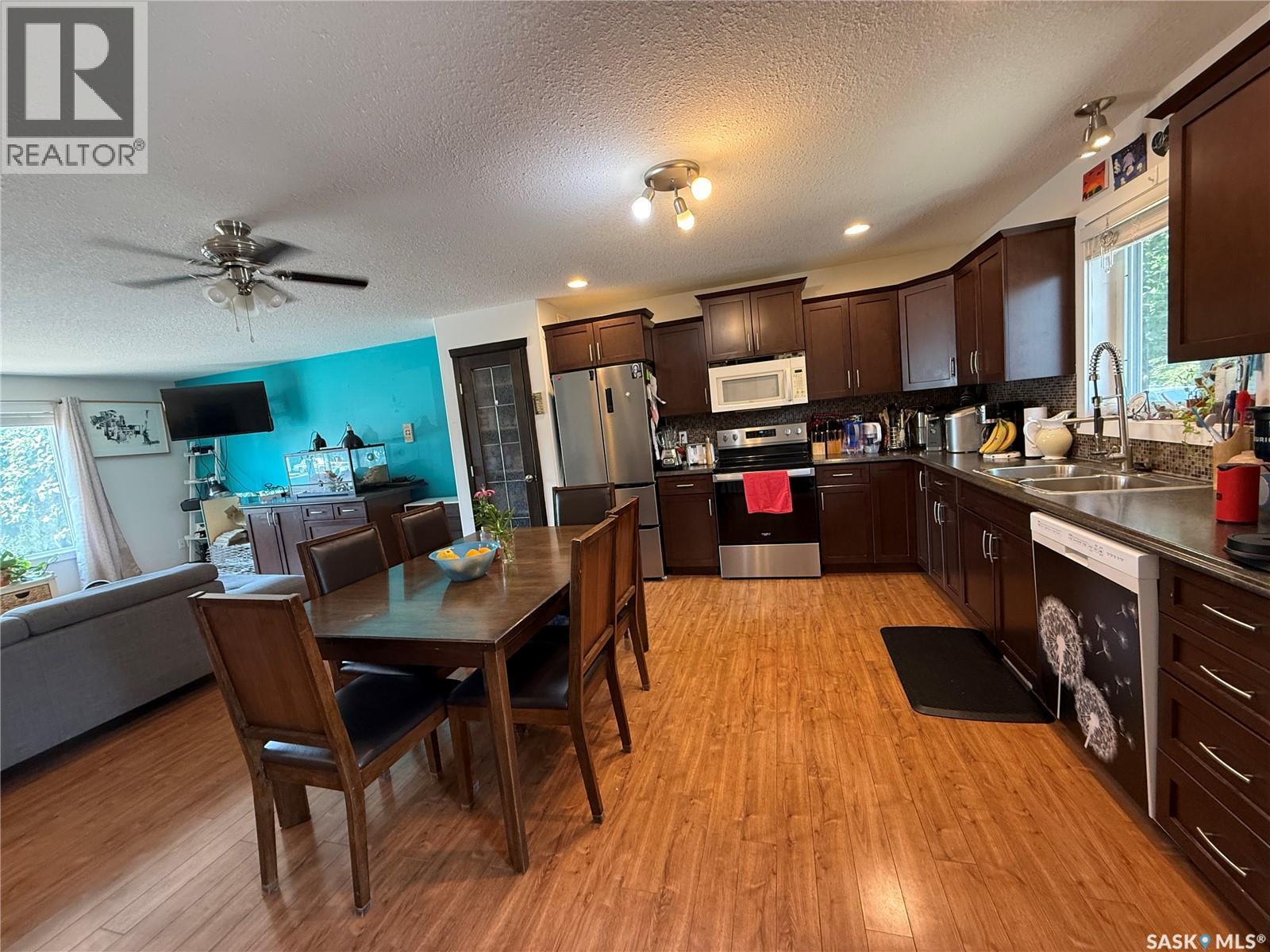 134 10th Street, Humboldt, Saskatchewan S0K 2A0 - Photo 13 - SK044261