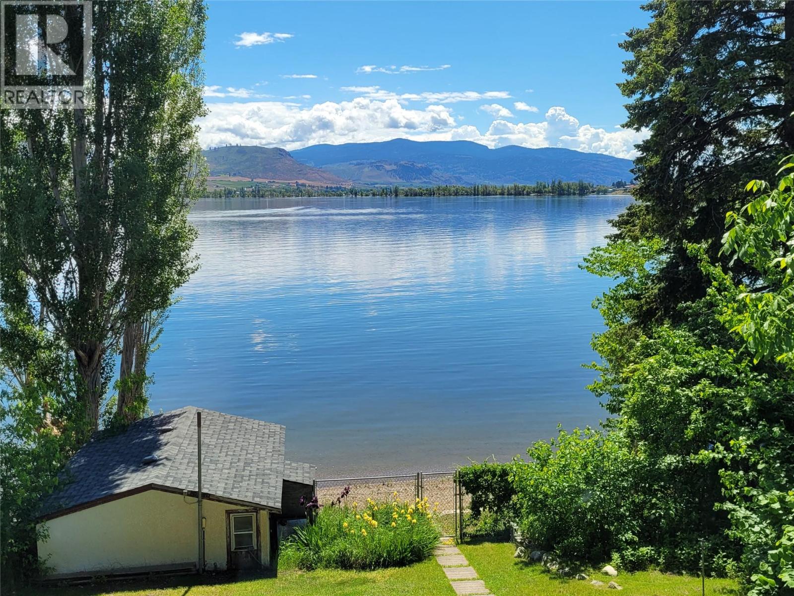 8503 Kingfisher Drive, Osoyoos, British Columbia
