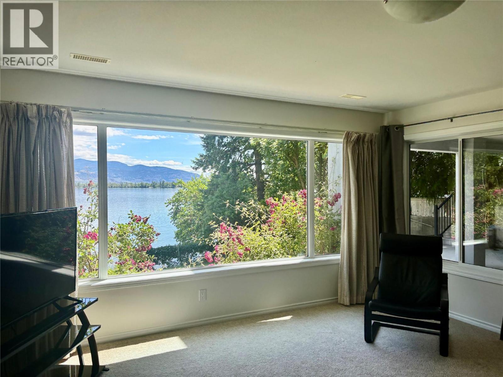 8503 Kingfisher Drive, Osoyoos, British Columbia  V0H 1V1 - Photo 26 - 10392936