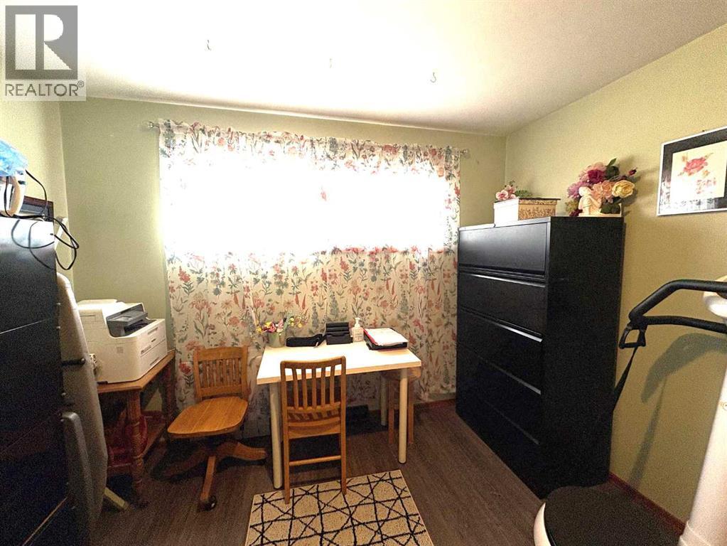 4812 47 Avenue, Forestburg, Alberta  T0B 1N0 - Photo 25 - A2286873