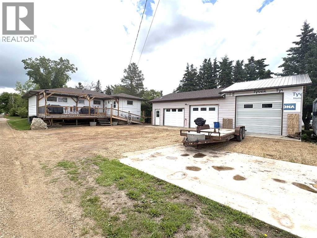 4812 47 Avenue, Forestburg, Alberta  T0B 1N0 - Photo 10 - A2286873