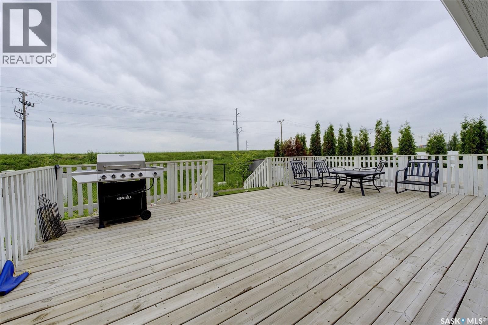 1063 Glacial Shores Common, Saskatoon, Saskatchewan  S7W 0R2 - Photo 41 - SK041316