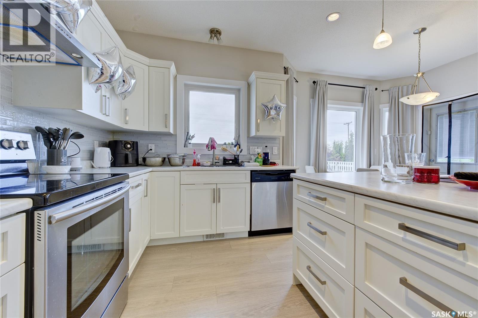 1063 Glacial Shores Common, Saskatoon, Saskatchewan  S7W 0R2 - Photo 14 - SK041316