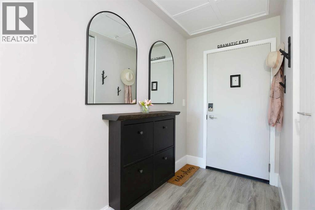201, 205 Riverfront Avenue SW, Calgary, Alberta  T2P 5K4 - Photo 3 - A2319697