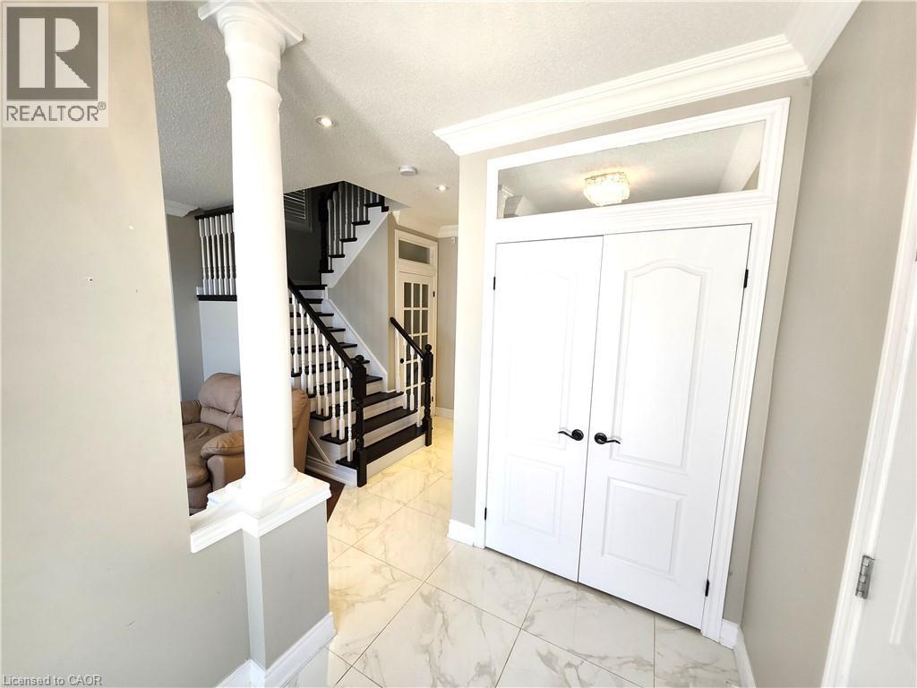 63 Biggs Avenue, Ancaster, Ontario  L9K 1R7 - Photo 2 - 40848200