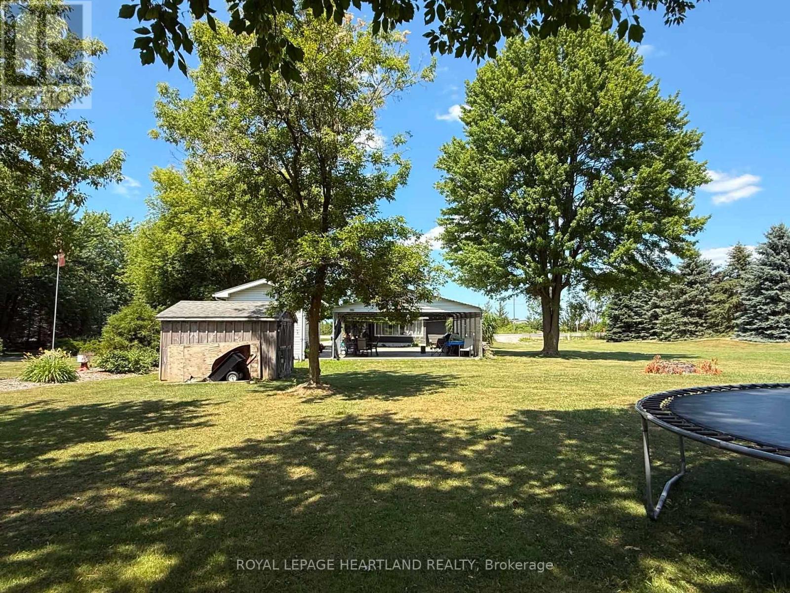 315 Main Street, Lambton Shores, Ontario  N0M 2N0 - Photo 19 - X13628670