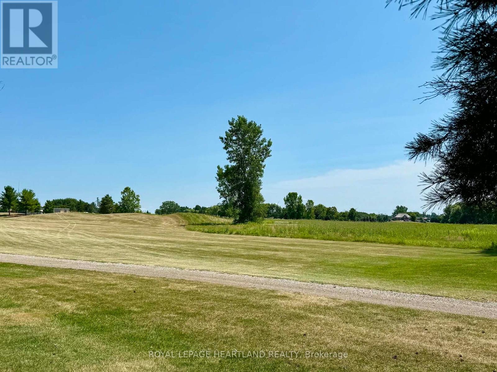 315 Main Street, Lambton Shores, Ontario  N0M 2N0 - Photo 25 - X13628670