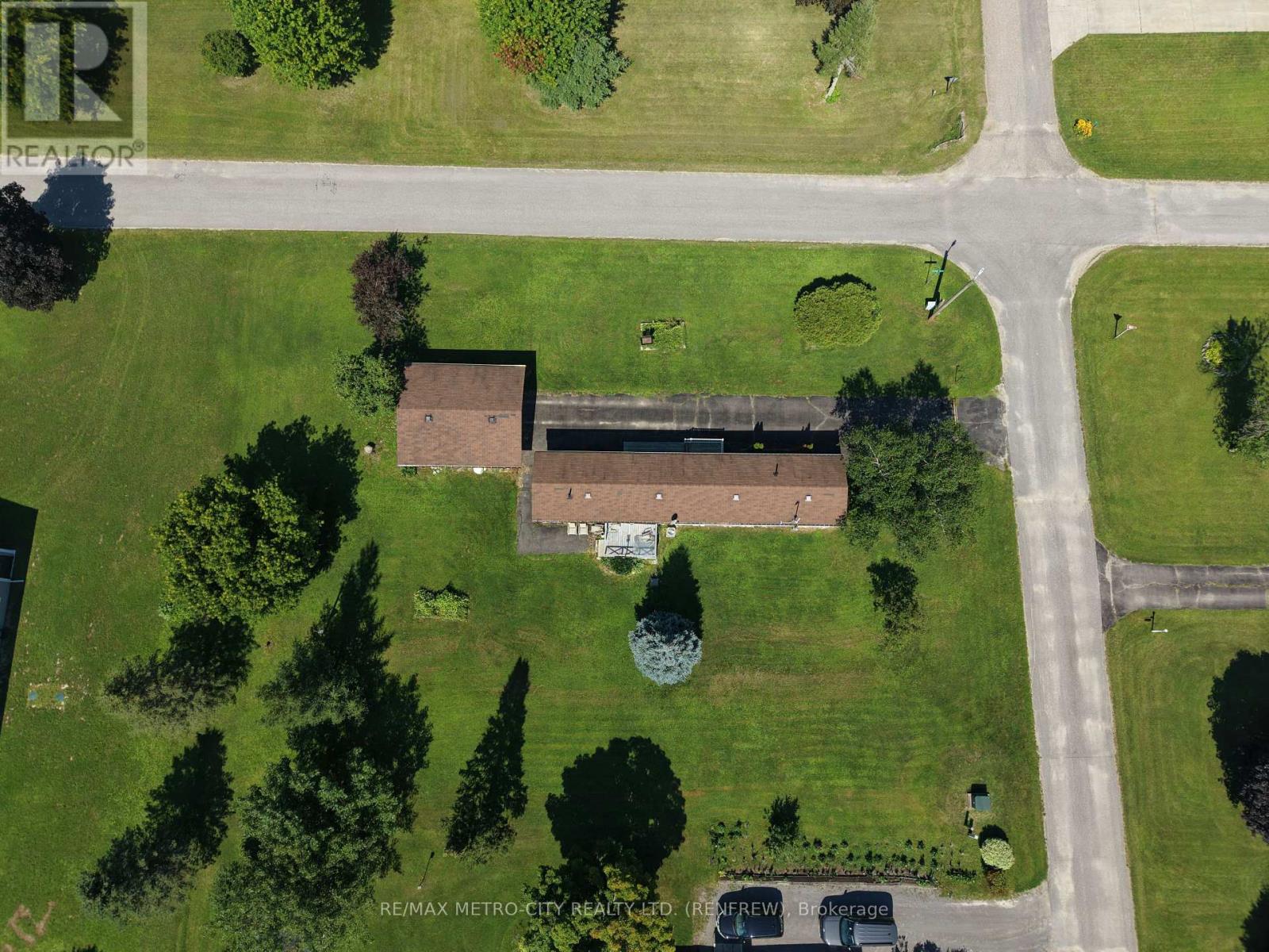 34 Sunset Lane, Horton, Ontario  K7V 0A5 - Photo 28 - X13628642