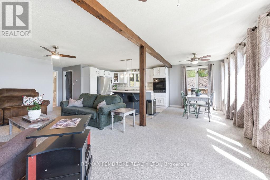 634 Goldfinch Way, Head, Ontario K0J 2K0 - Photo 11 - X13628644