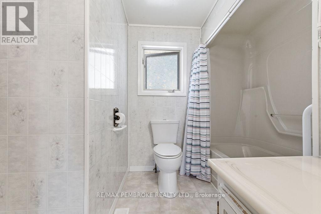 634 Goldfinch Way, Head, Ontario K0J 2K0 - Photo 29 - X13628644