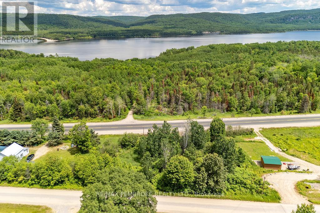 00 Lance Road, Laurentian Hills, Ontario K0J 1P0 - Photo 4 - X13628660