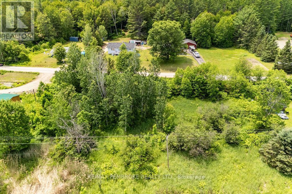00 Lance Road, Laurentian Hills, Ontario K0J 1P0 - Photo 9 - X13628660