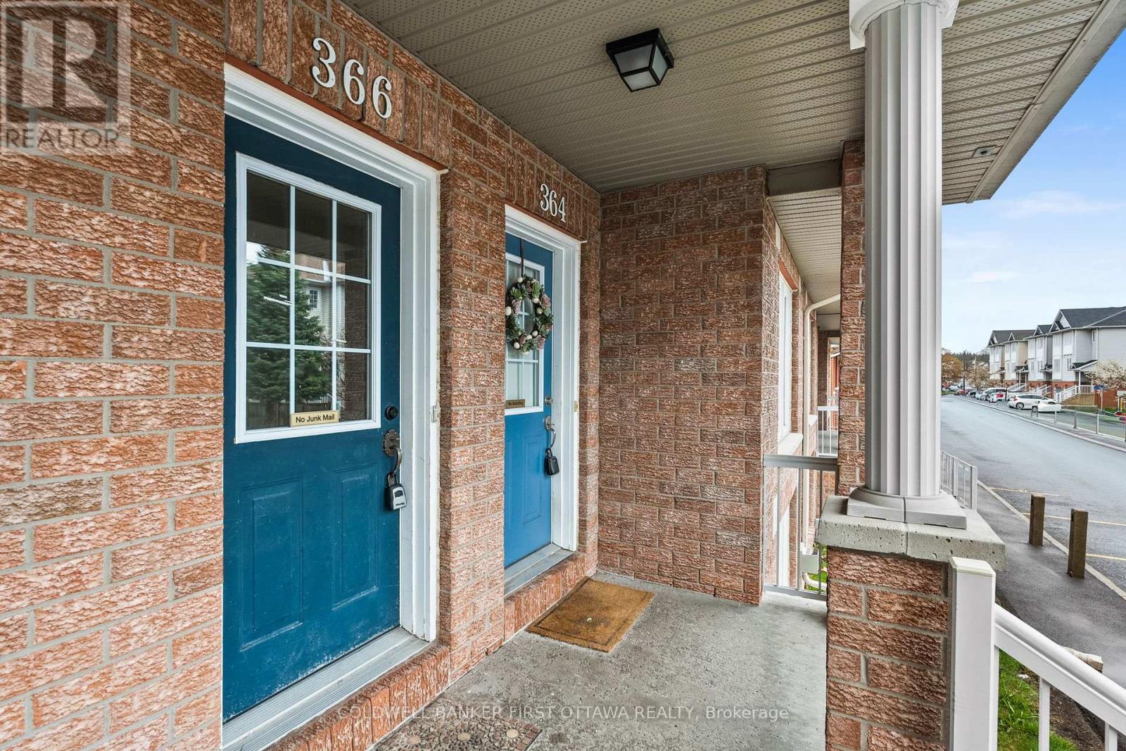 366 Wiffen Private, Ottawa, Ontario  K2H 1G4 - Photo 2 - X13628686