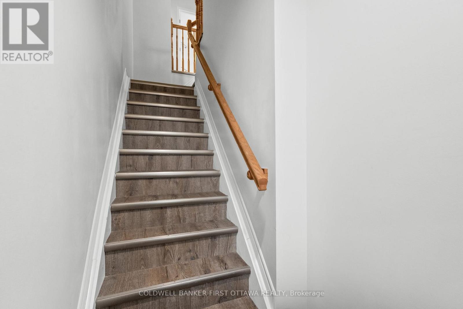 366 Wiffen Private, Ottawa, Ontario  K2H 1G4 - Photo 3 - X13628686