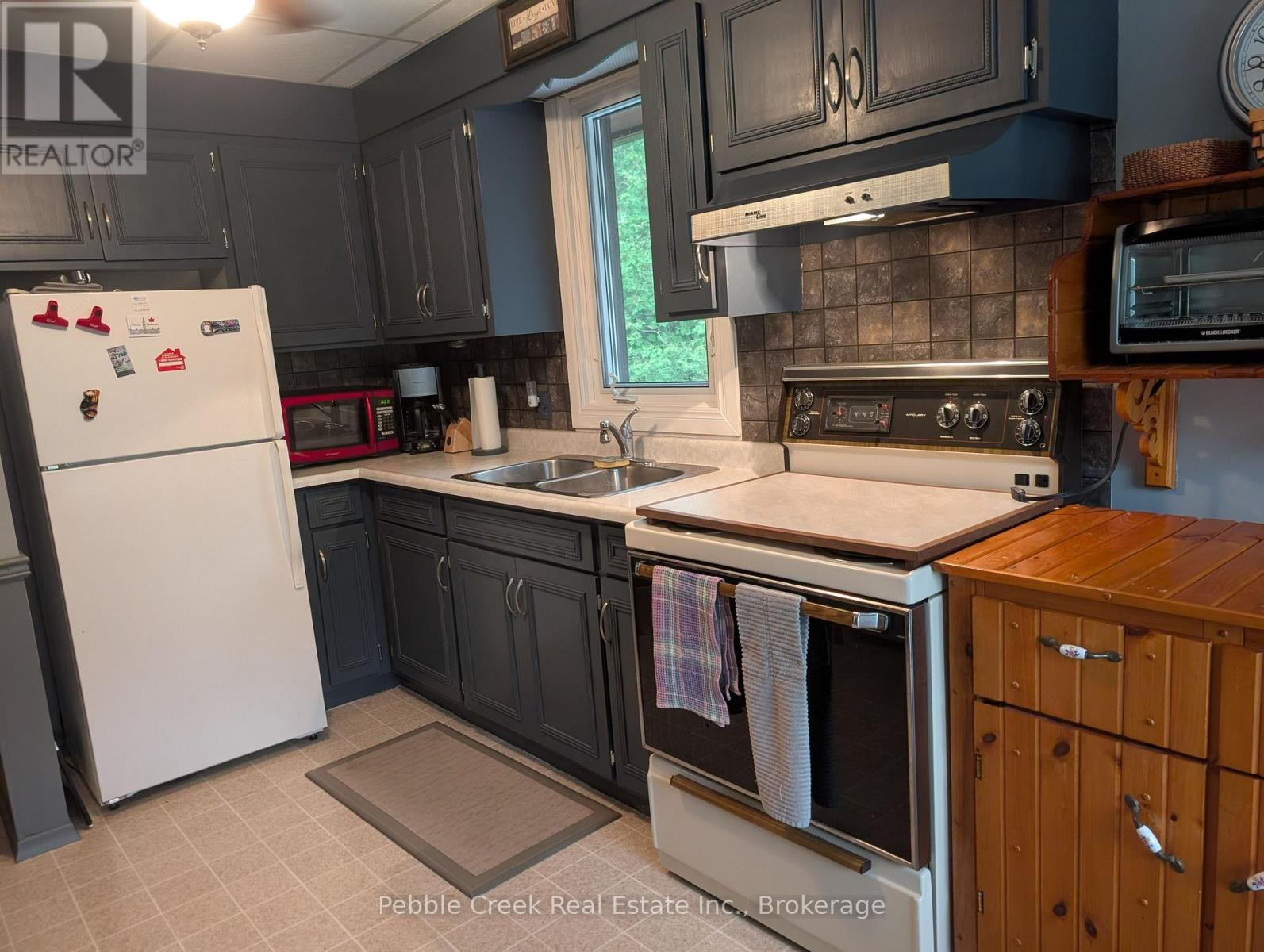 412 Ash Street, Huron-Kinloss, Ontario  N2Z 2X3 - Photo 30 - X13564390