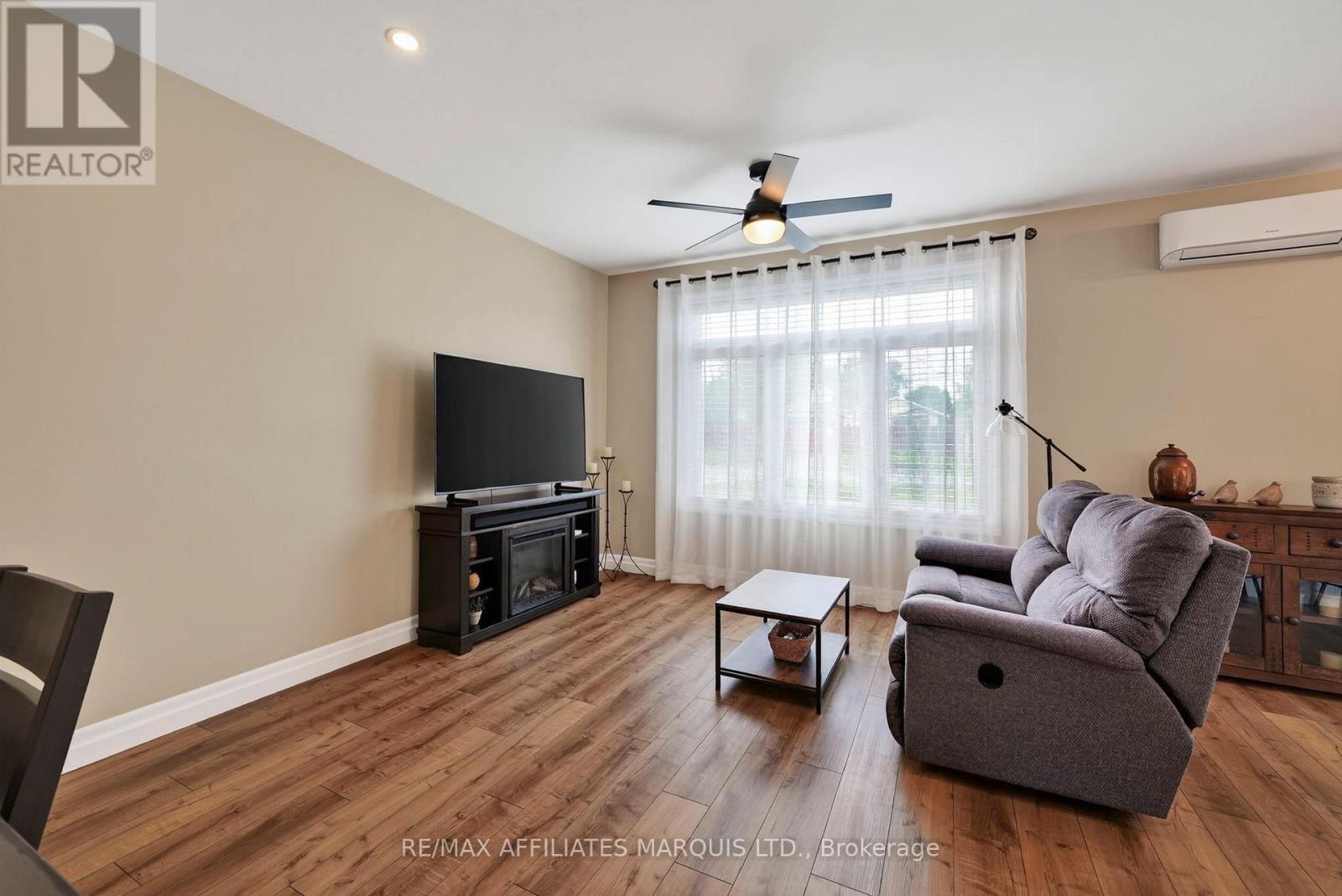 5401 Woodlands Road, South Stormont, Ontario  K0C 1M0 - Photo 11 - X13628666