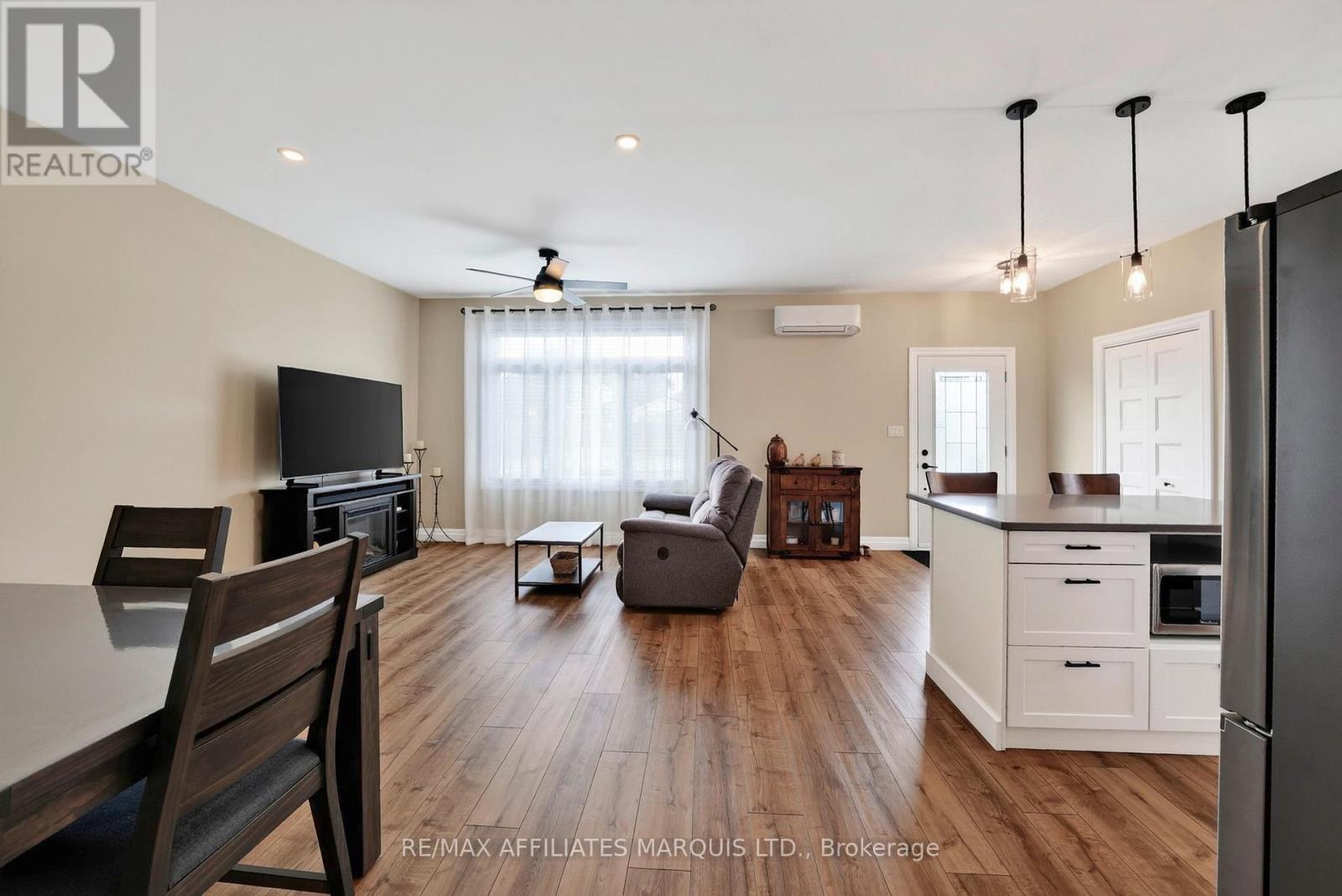 5401 Woodlands Road, South Stormont, Ontario  K0C 1M0 - Photo 6 - X13628666