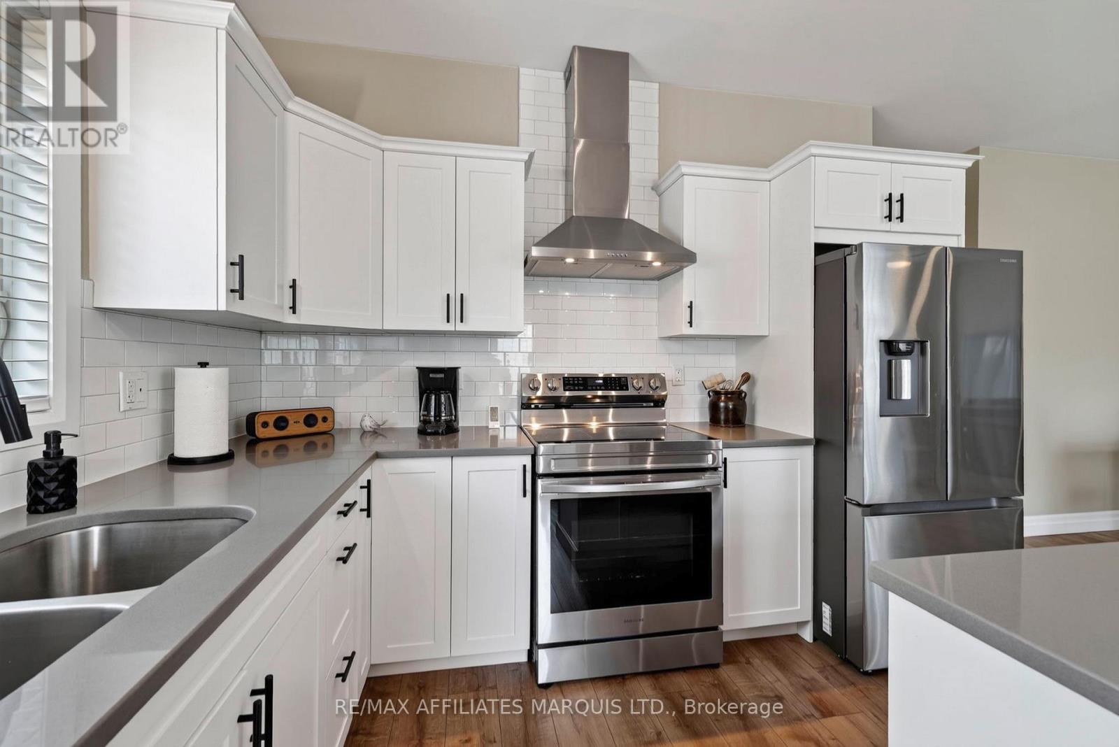 5401 Woodlands Road, South Stormont, Ontario  K0C 1M0 - Photo 7 - X13628666