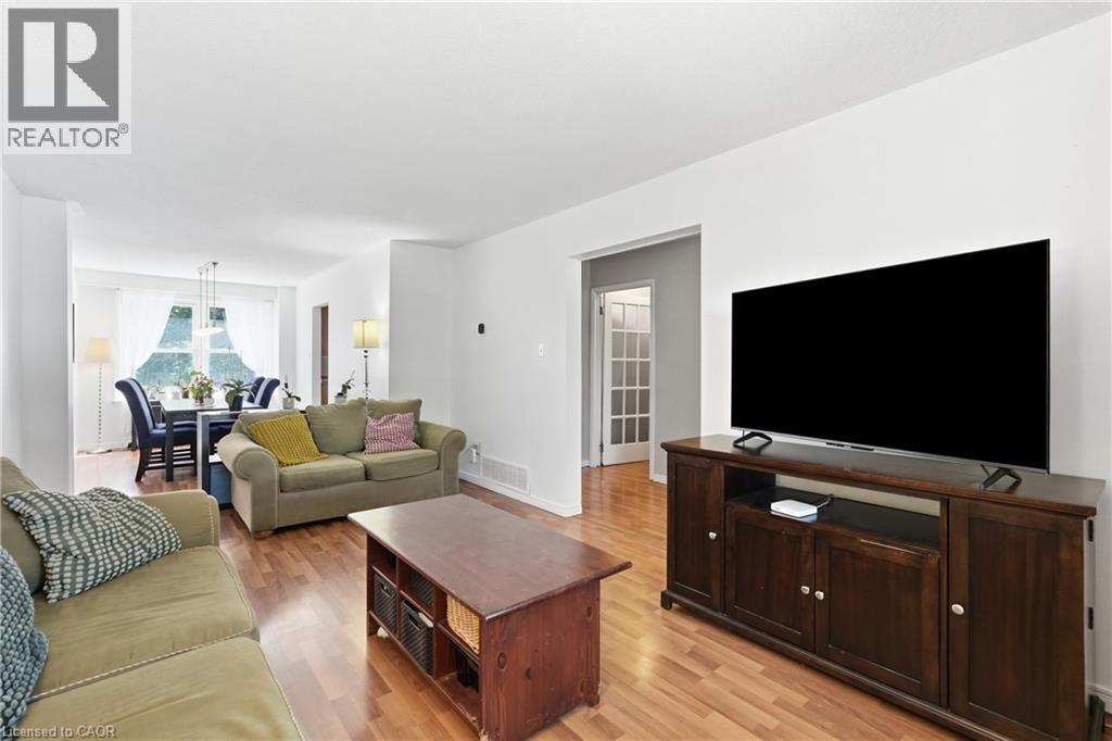 2277 Mountain Grove Avenue Unit# 39, Burlington, Ontario  L7P 2H8 - Photo 5 - 40844339