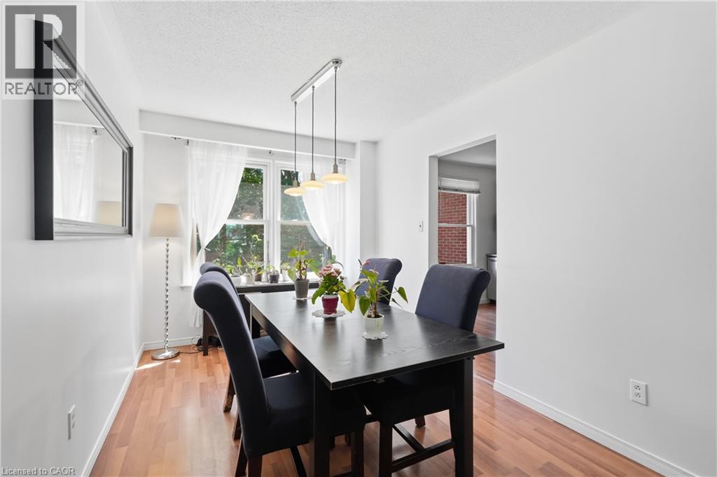 2277 Mountain Grove Avenue Unit# 39, Burlington, Ontario  L7P 2H8 - Photo 6 - 40844339