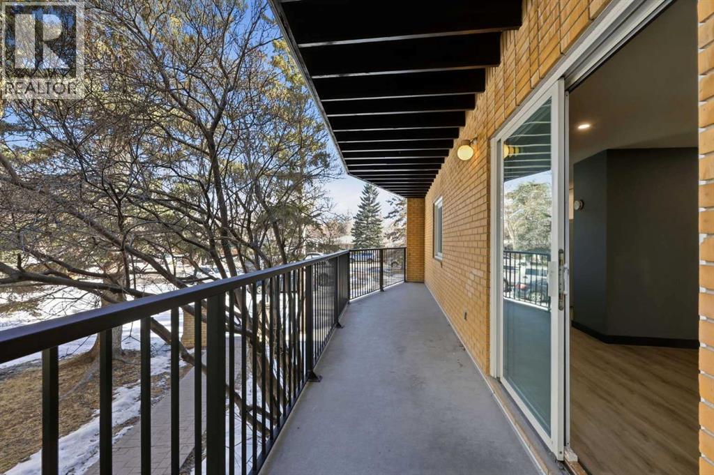 203, 3103 Blakiston Drive Nw, Calgary, Alberta  T2L 1L7 - Photo 20 - A2300854