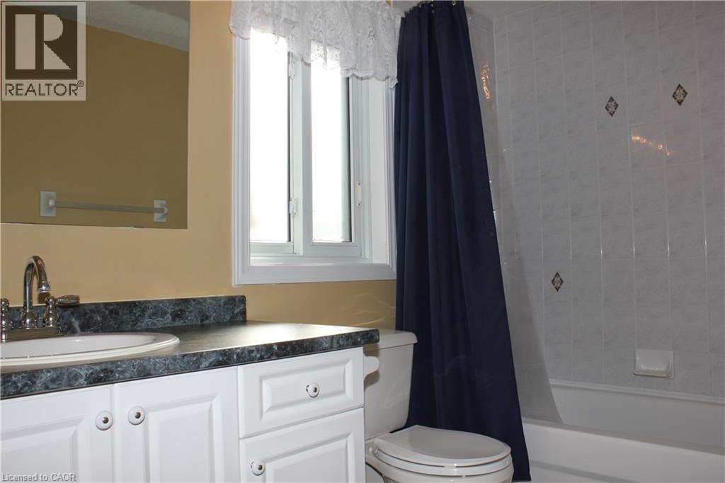 184 Northampton Crescent Unit# B, Waterloo, Ontario  N2T 2M5 - Photo 14 - 40852762