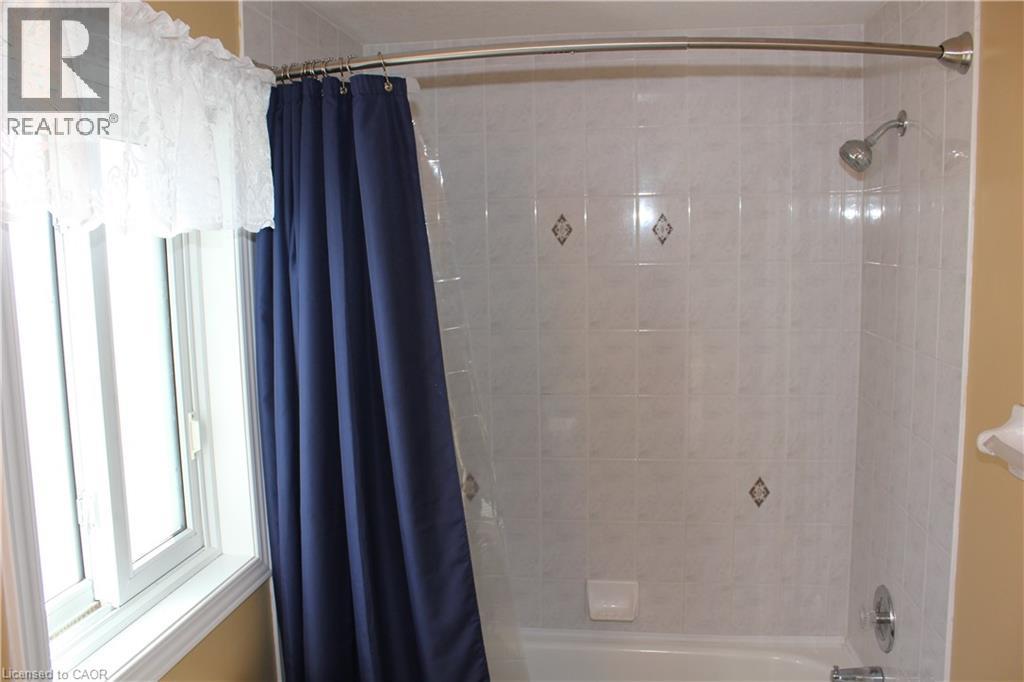 184 Northampton Crescent Unit# B, Waterloo, Ontario  N2T 2M5 - Photo 16 - 40852762
