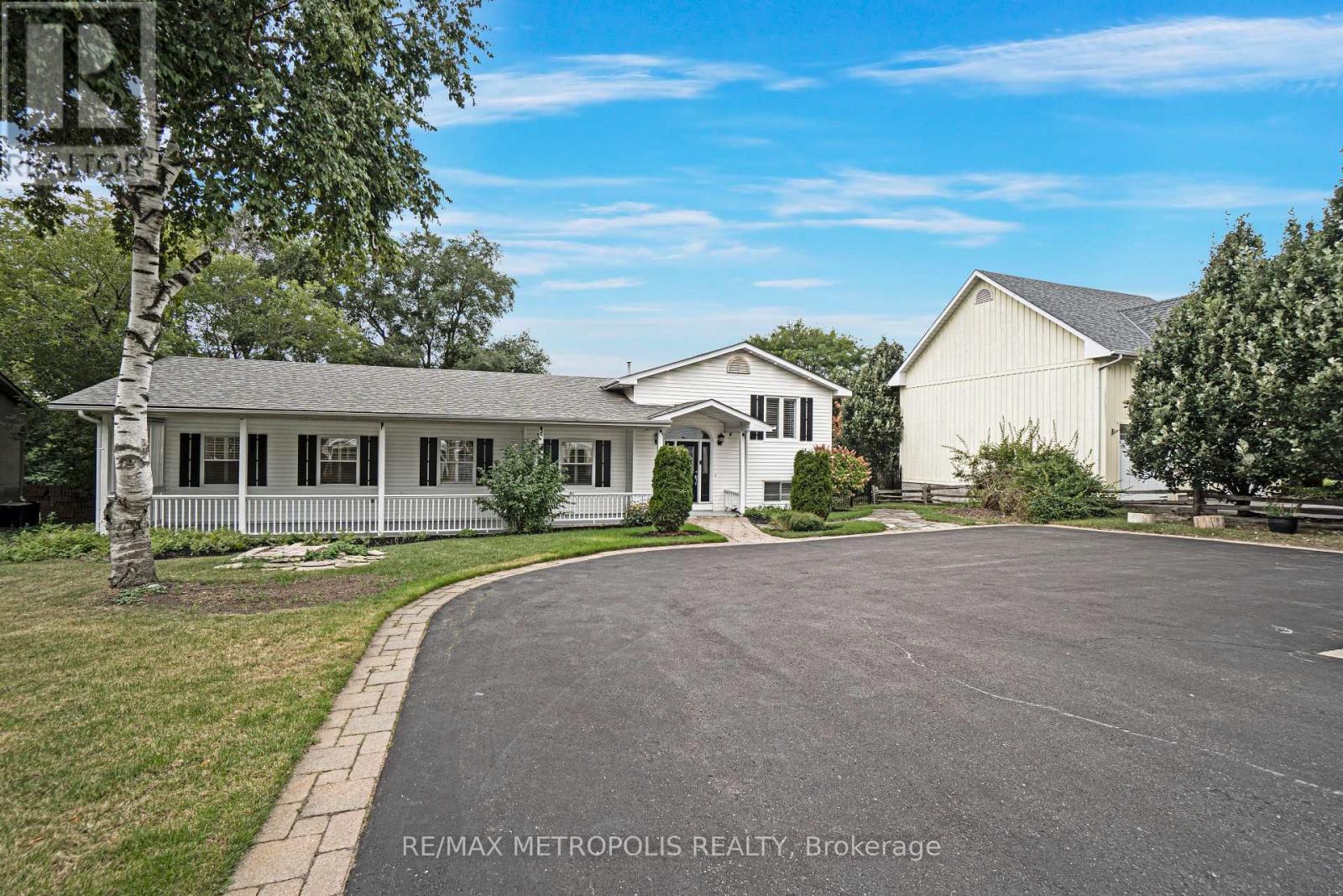 1872 Appleview Road, Pickering, Ontario  L1V 1T8 - Photo 2 - E13628676
