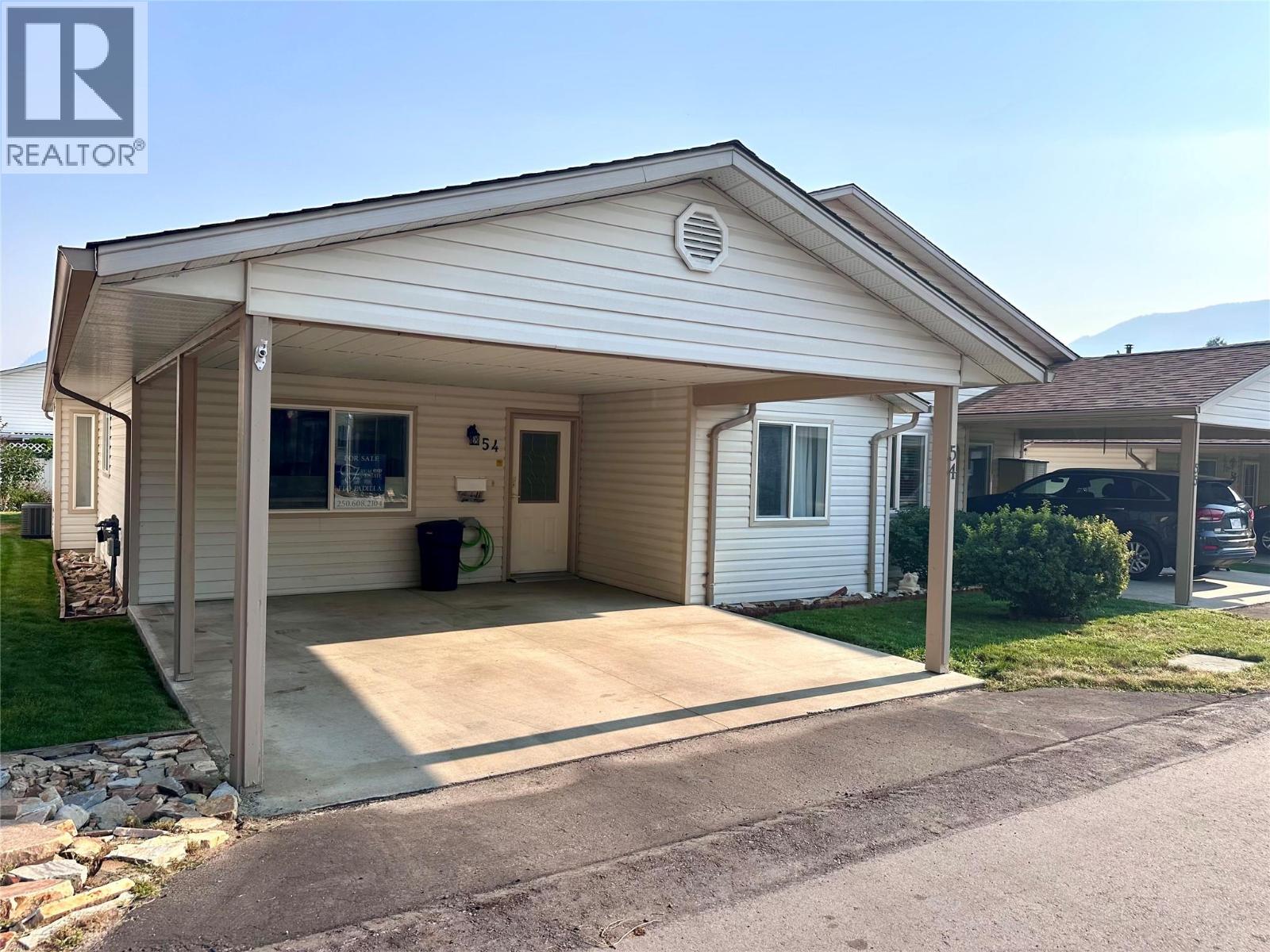 2210 Columbia Avenue Unit# 54, Castlegar, British Columbia  V1N 2X1 - Photo 1 - 10396212
