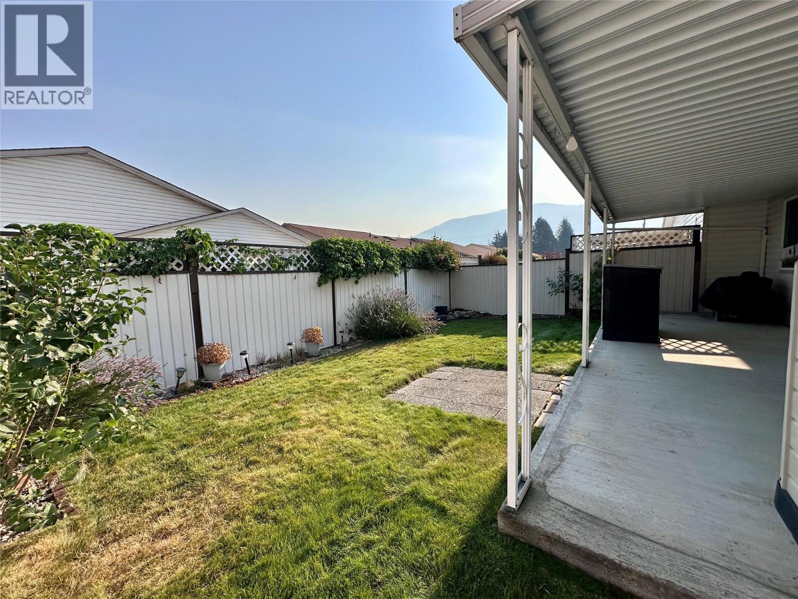 2210 Columbia Avenue Unit# 54, Castlegar, British Columbia  V1N 2X1 - Photo 28 - 10396212