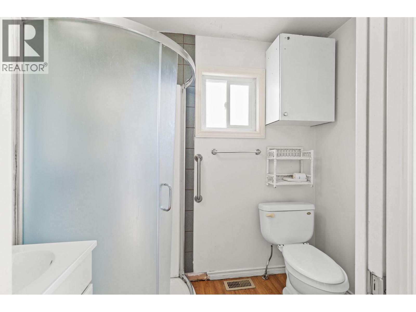 925 Sutherland Avenue, Kelowna, British Columbia  V1Y 5X6 - Photo 18 - 10396359