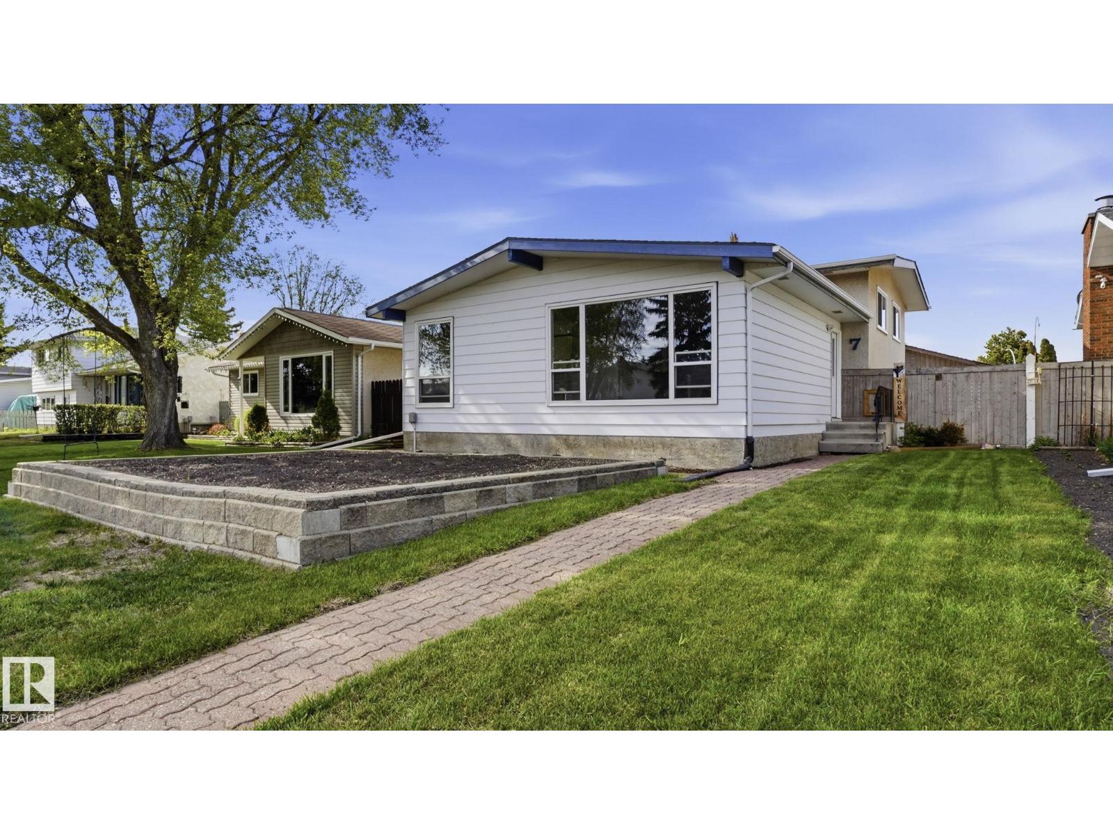 7 Beechmont Av, Spruce Grove, Alberta  T7X 1E6 - Photo 2 - E4501755