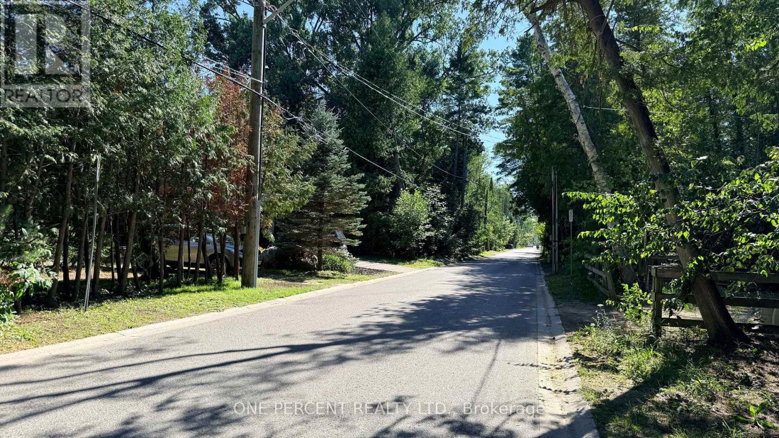 1554 Shore Lane, Wasaga Beach, Ontario  L9Z 1W3 - Photo 4 - S13628680