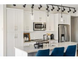 513 11058 132 STREET, Surrey, British Columbia