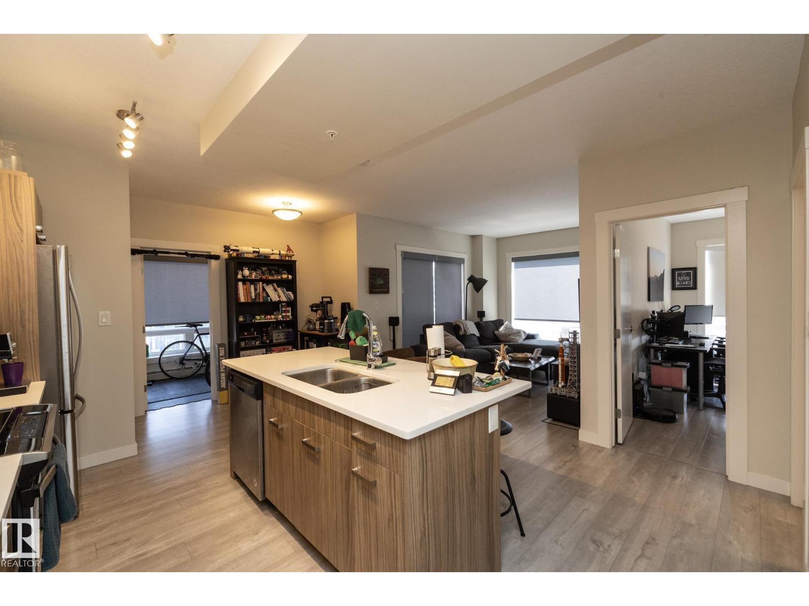 #2402 10410 102 Av NW, Edmonton, Alberta  T5J 0E9 - Photo 5 - E4501760