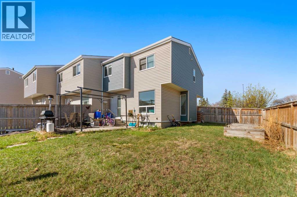 10, 5425 Pensacola Crescent SE, Calgary, Alberta T2A 2G7 - Photo 5 - A2309647