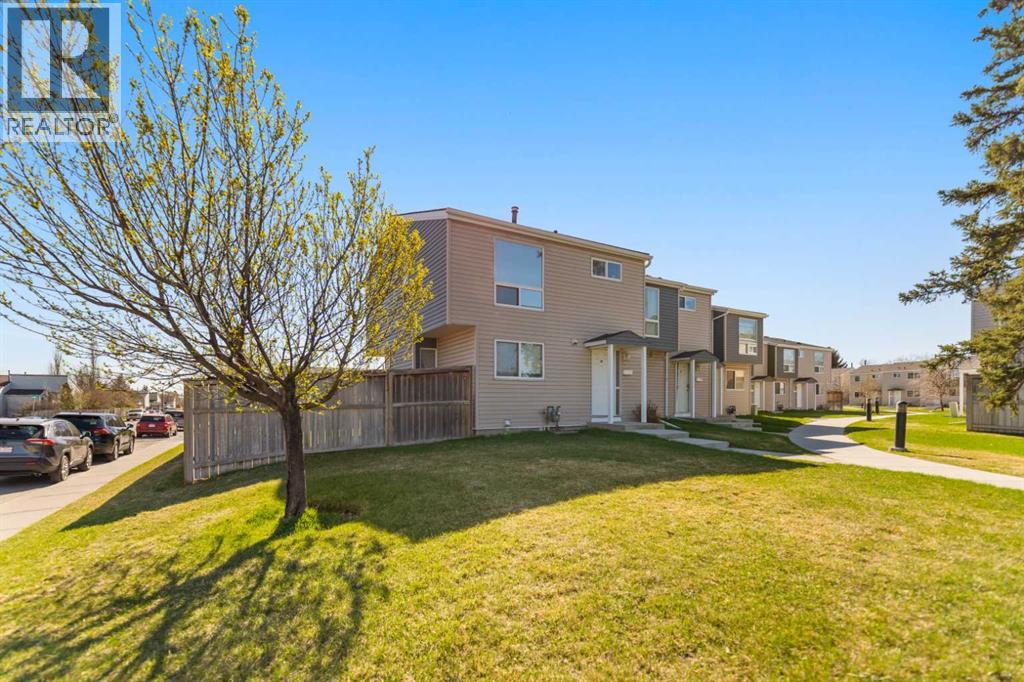 10, 5425 Pensacola Crescent SE, Calgary, Alberta T2A 2G7 - Photo 2 - A2309647