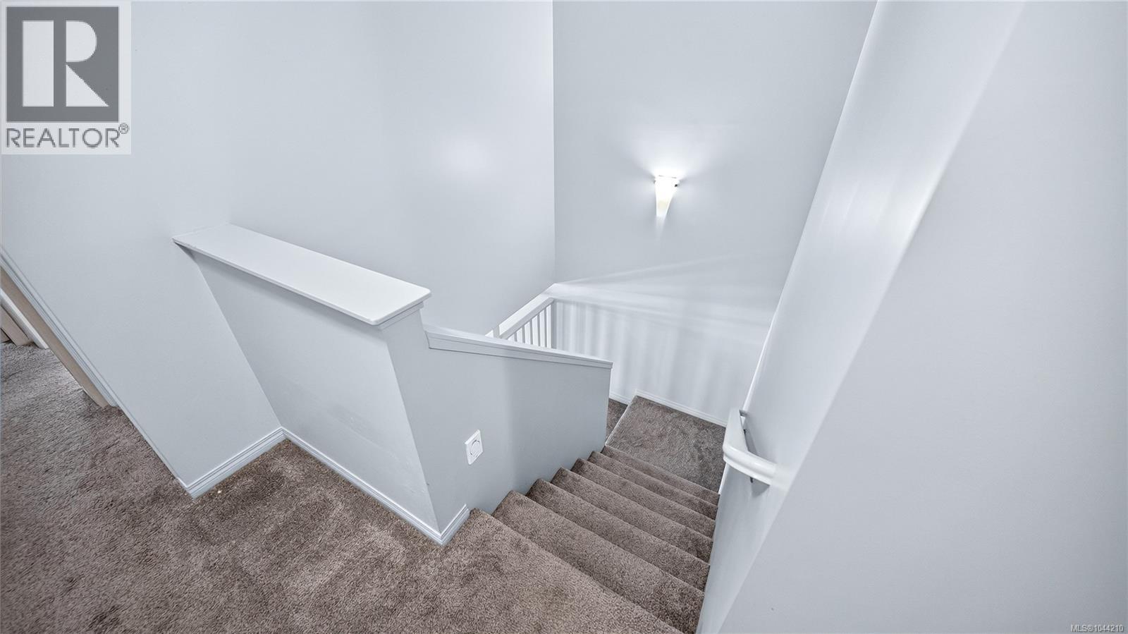 701 860 View St, Victoria, British Columbia  V8W 3Z8 - Photo 23 - 1044210