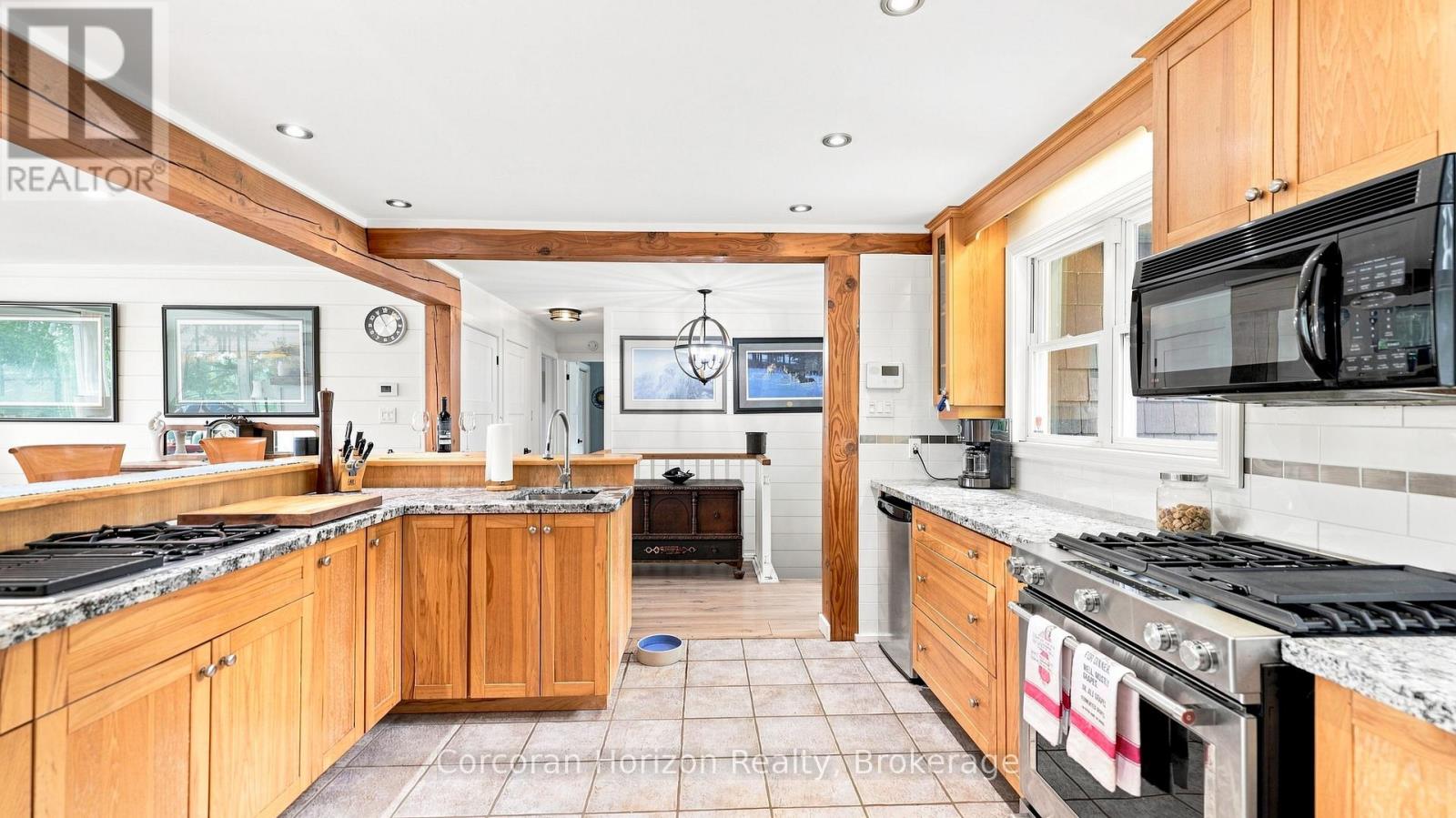 188 Lodge Road, Georgian Bay, Ontario  L0K 1S0 - Photo 16 - X13624364