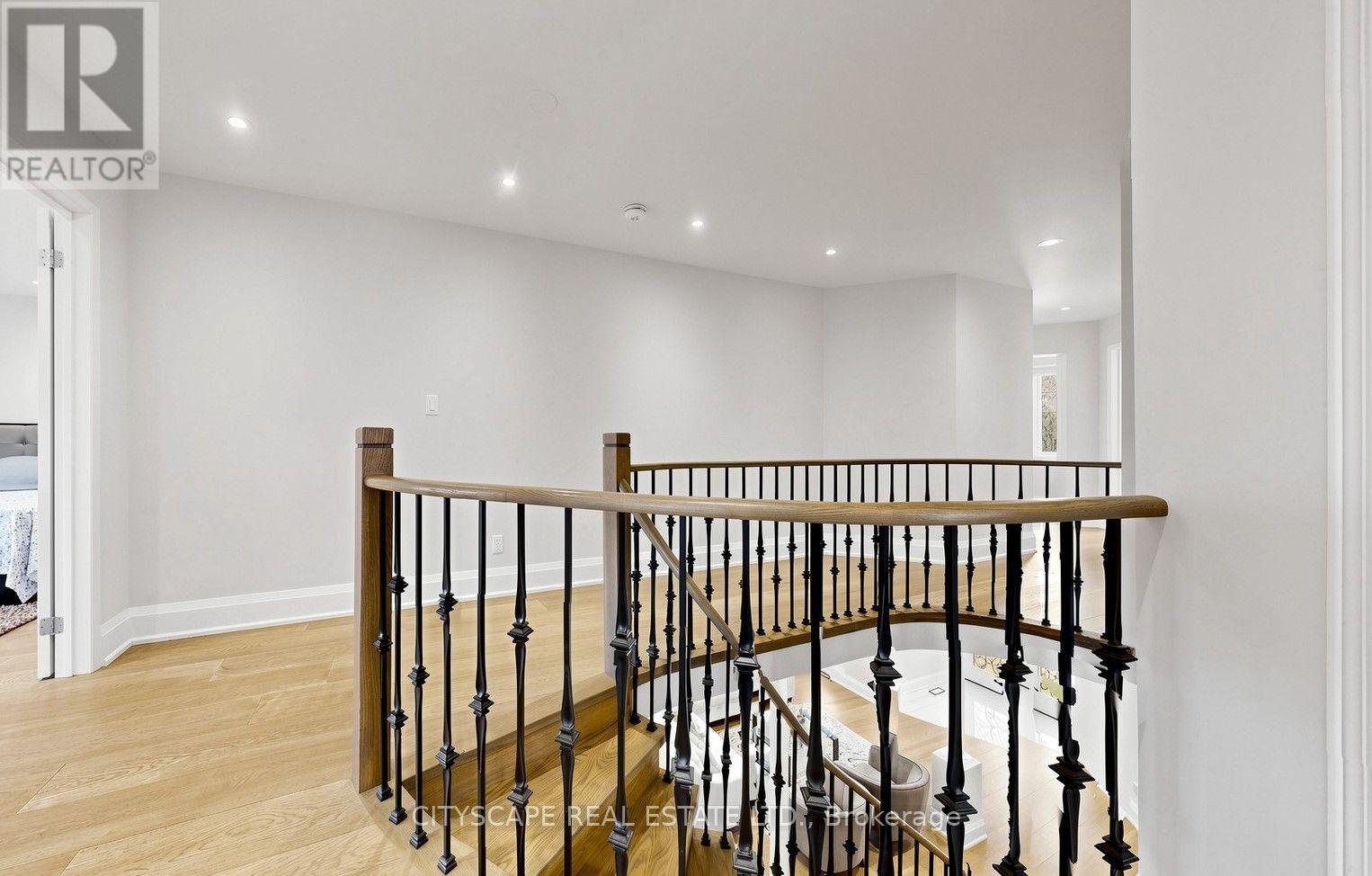 769 White Clover Way, Mississauga, Ontario  L5V 0C2 - Photo 17 - W13625690
