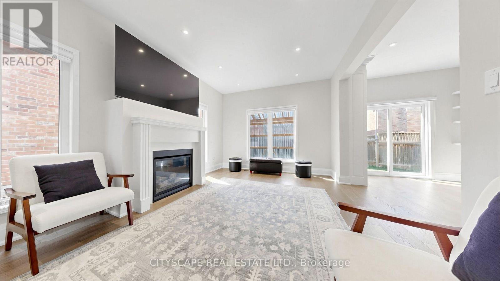 769 White Clover Way, Mississauga, Ontario  L5V 0C2 - Photo 13 - W13625690