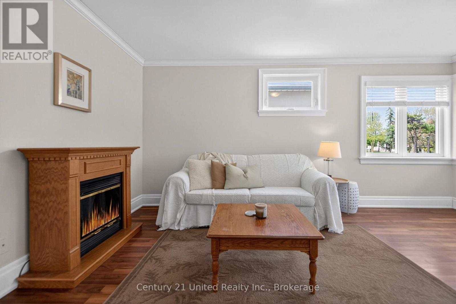 810 Byron Street S, Whitby, Ontario  L1N 4R8 - Photo 11 - E13171058