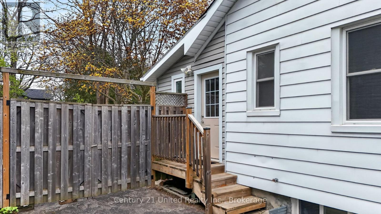 810 Byron Street S, Whitby, Ontario  L1N 4R8 - Photo 38 - E13171058