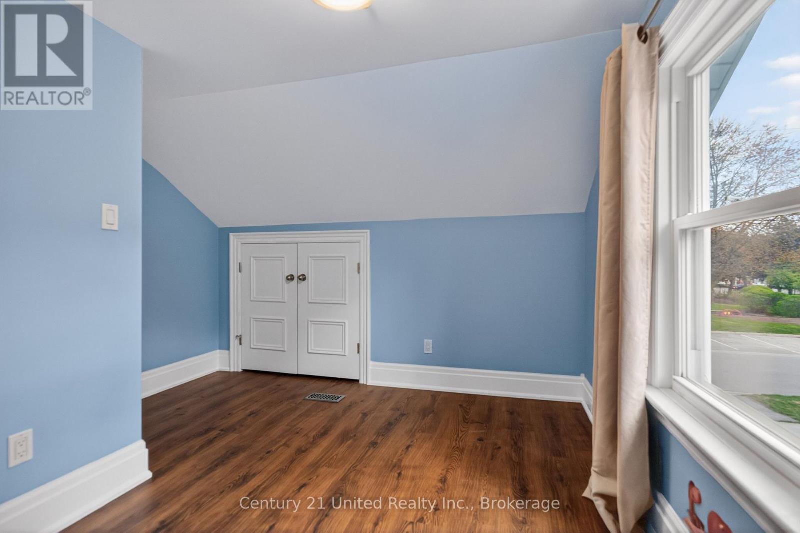 810 Byron Street S, Whitby, Ontario  L1N 4R8 - Photo 33 - E13171058